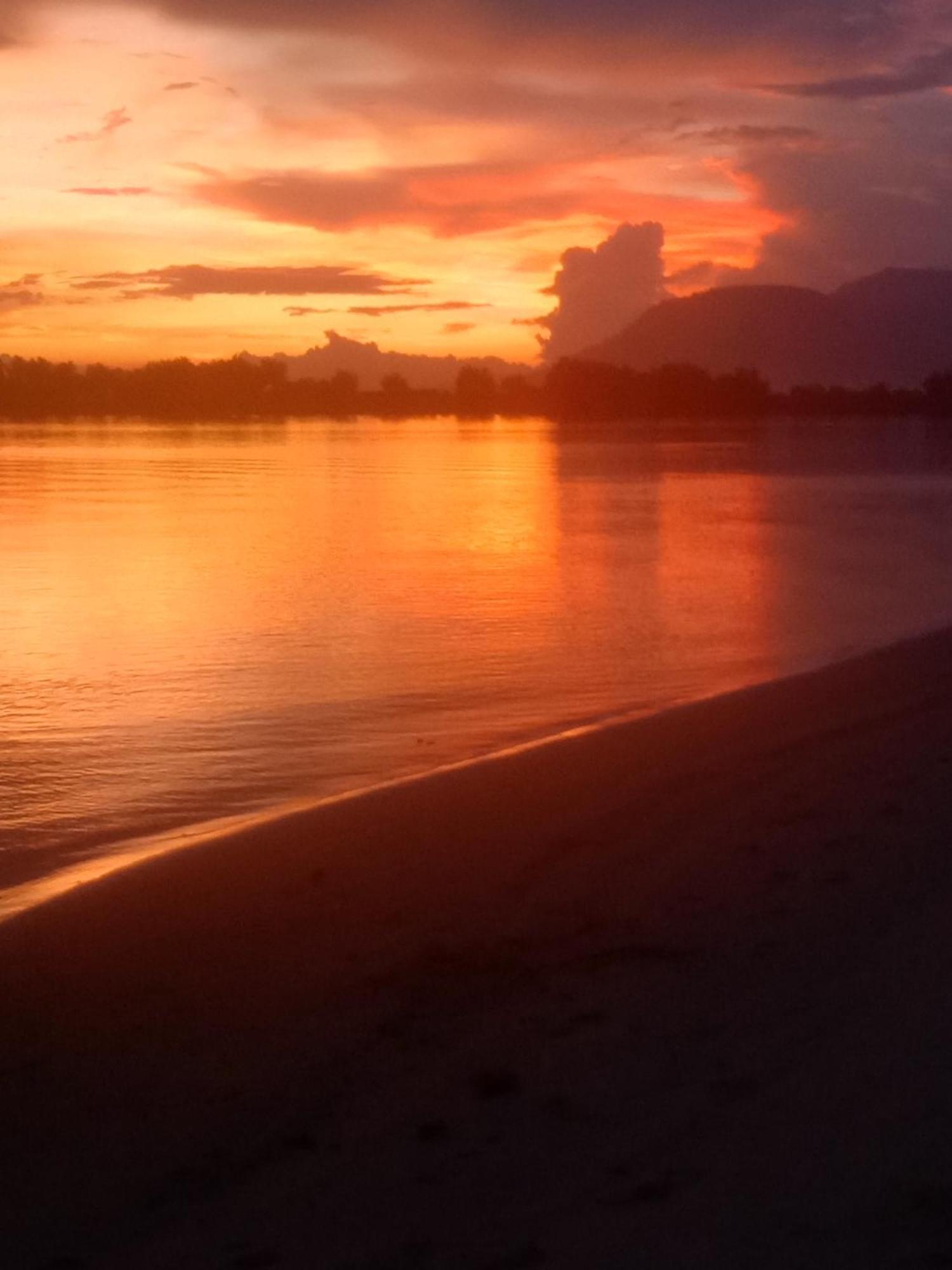 La Plage De Kampot By Lee & Hap Guest House 외부 사진