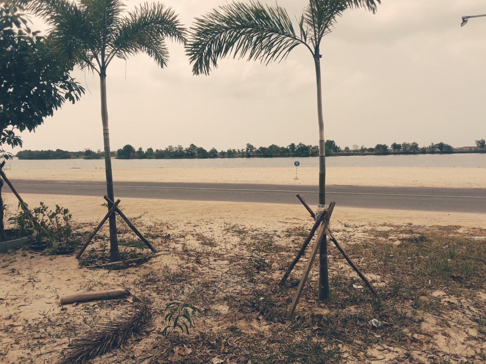 La Plage De Kampot By Lee & Hap Guest House 외부 사진