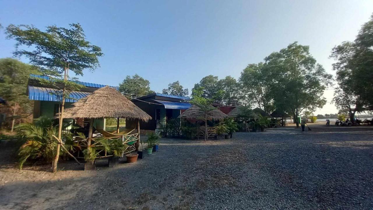 La Plage De Kampot By Lee & Hap Guest House 외부 사진