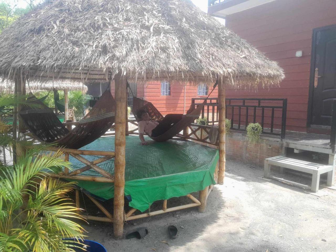 La Plage De Kampot By Lee & Hap Guest House 외부 사진