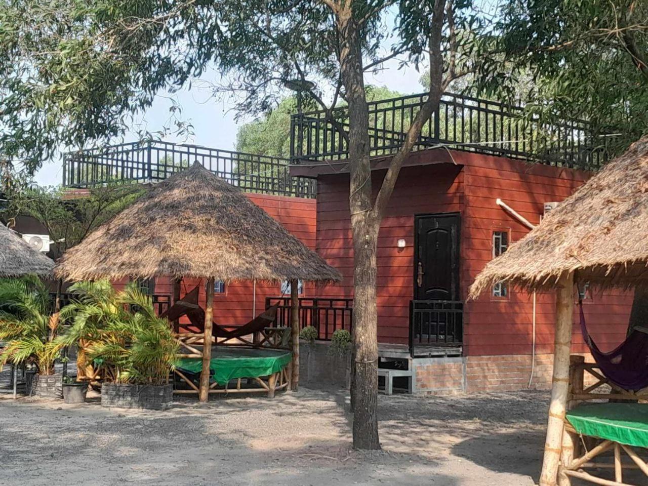 La Plage De Kampot By Lee & Hap Guest House 외부 사진